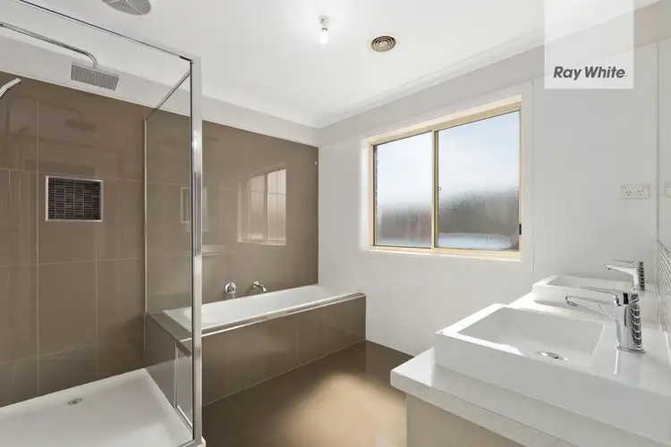 Fifth view of Homely house listing, 127 The Lakes Boulevard, South Morang VIC 3752
