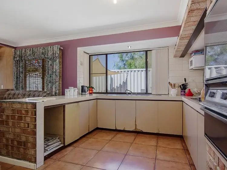 Sixth view of Homely house listing, 11 Hume Court, Parmelia WA 6167