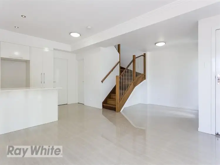 Fifth view of Homely townhouse listing, 2/38 Preston Road, Carina QLD 4152