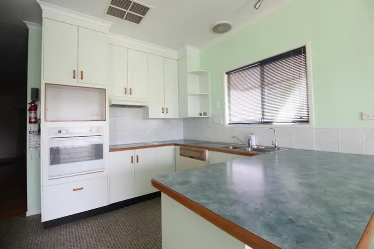 Sixth view of Homely house listing, 18 Sunflower Place, Emerald QLD 4720