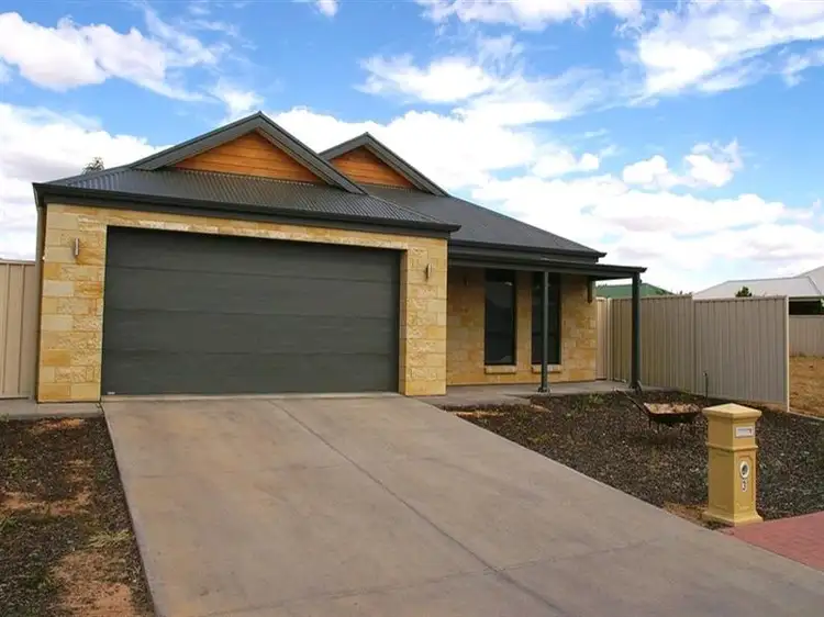 3 Rod Thomas Street, Renmark SA 5341
