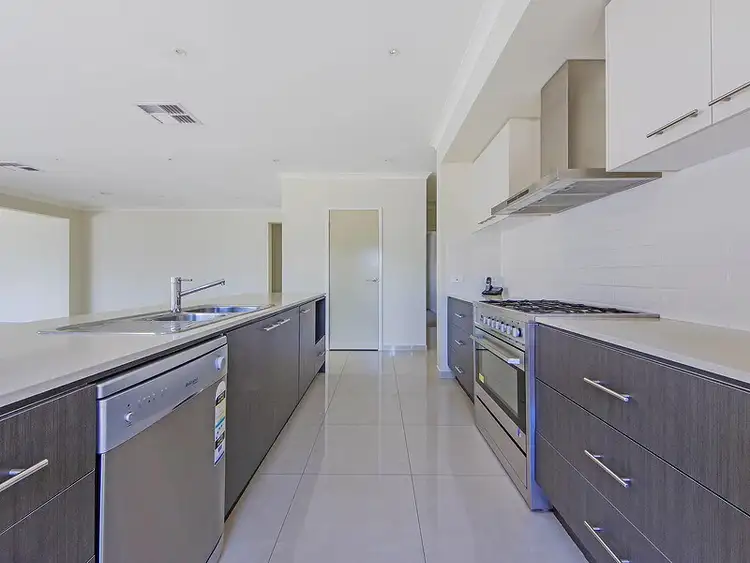 Fourth view of Homely house listing, 3 Dunlin Crescent, Williams Landing VIC 3027