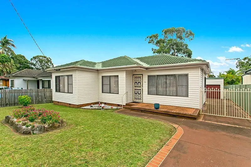 Main view of Homely house listing, 22 Deakin Street, Oak Flats NSW 2529