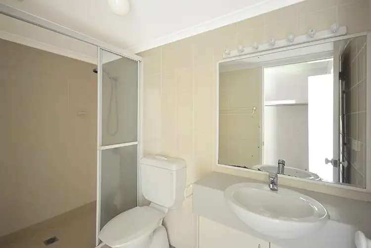 Fifth view of Homely villa listing, 12/3 Bronberg Court, Southport QLD 4215