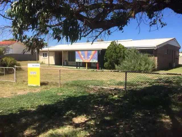 163 Fraser Street, Beachlands WA 6530