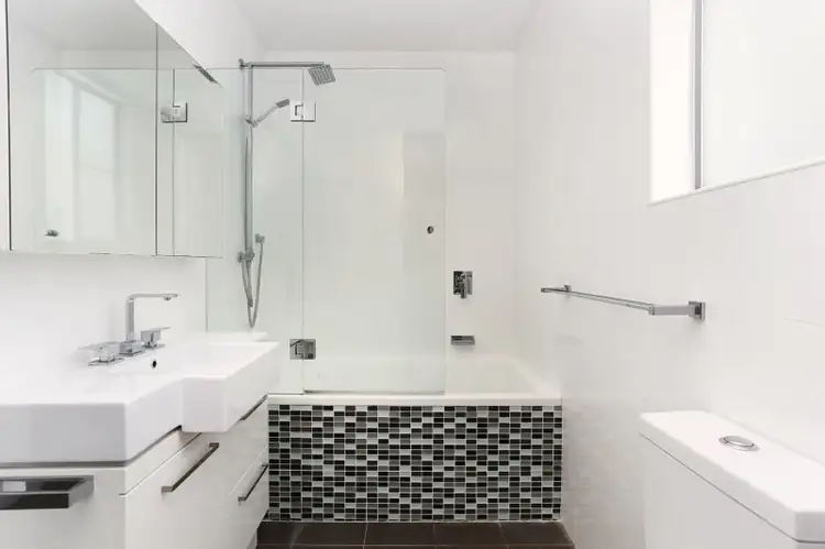 Sixth view of Homely house listing, 21 Tenterden Road, Botany NSW 2019