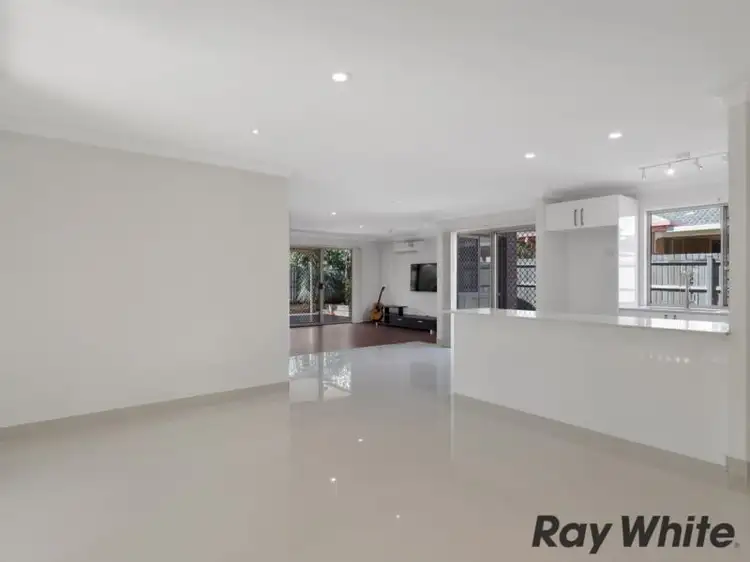 Fourth view of Homely house listing, 31 Sunflower Crescent, Calamvale QLD 4116