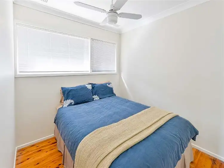 Seventh view of Homely house listing, 52 Lawn Avenue, Bradbury NSW 2560