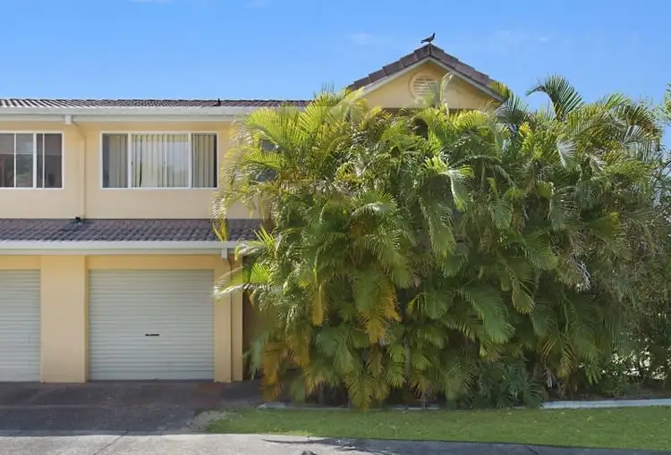202/215 'Sailfish Cove' Cottesloe Drive, Mermaid Waters QLD 4218