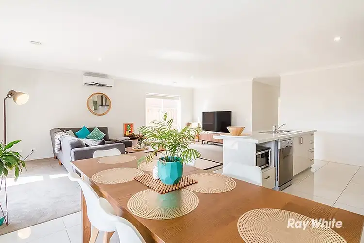 Seventh view of Homely house listing, 16 Lemon Grove, Cranbourne West VIC 3977