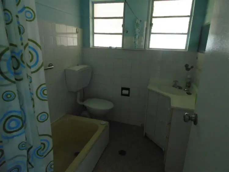 Fourth view of Homely house listing, 18 Hartigan Avenue, Parkes NSW 2870