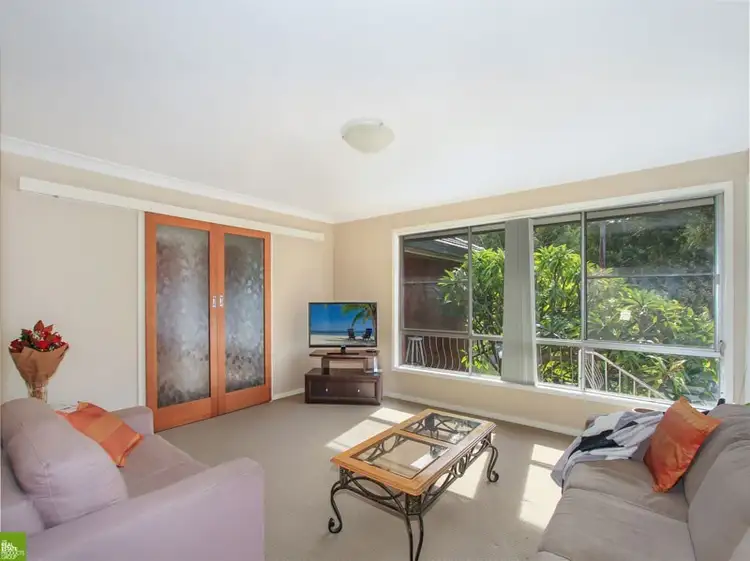27 Cummins Street, Unanderra NSW 2526