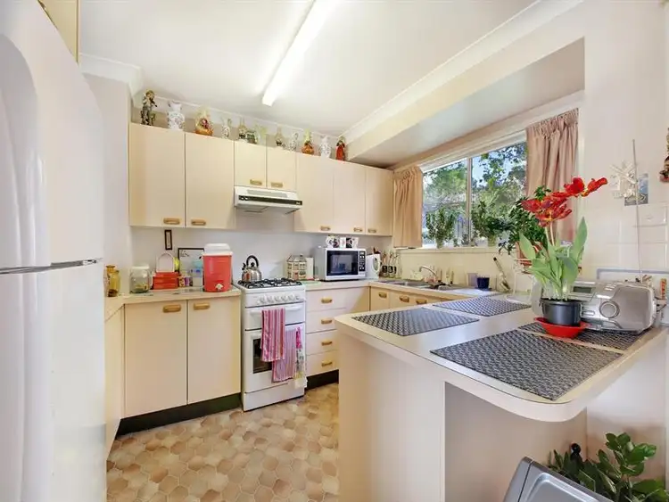 Fifth view of Homely house listing, Villa 9 Village High Road, Goulburn NSW 2580