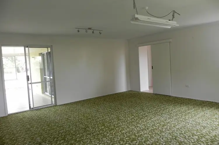 Third view of Homely unit listing, 3/9 Beresford, Pittsworth QLD 4356