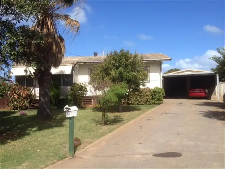 16 Maley Way, Beachlands WA 6530
