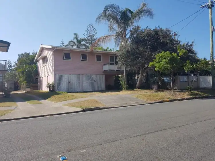 13 Ocean Street, Mermaid Beach QLD 4218