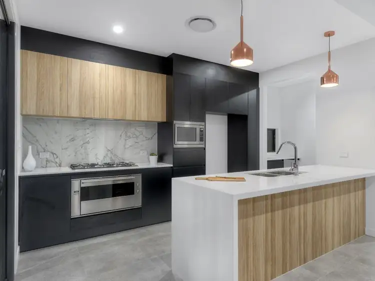 80 Central Avenue, Sherwood QLD 4075