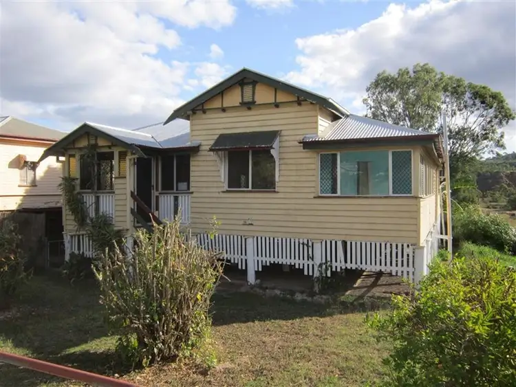 38 James Street, Mount Morgan QLD 4714