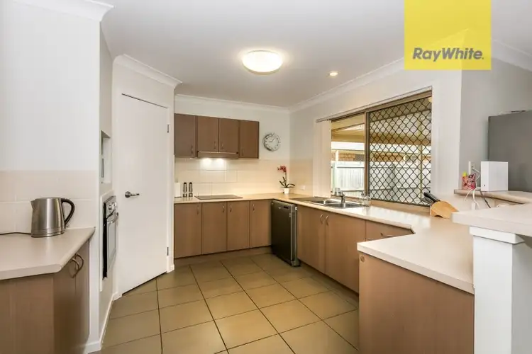 6 Lake Manchester Street, Logan Reserve QLD 4133