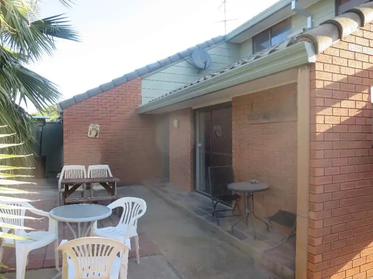 Main view of Homely unit listing, 1/372 Rau Street, Albury NSW 2640