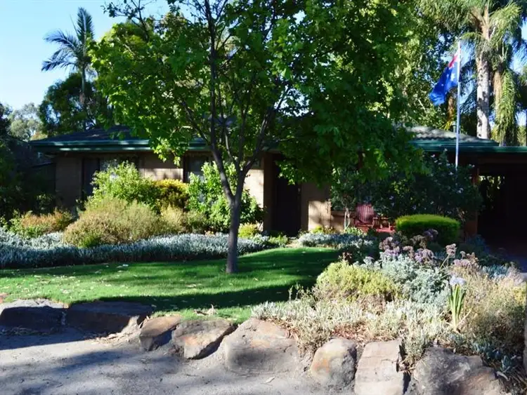 19 Saywell Crescent, Salisbury North SA 5108