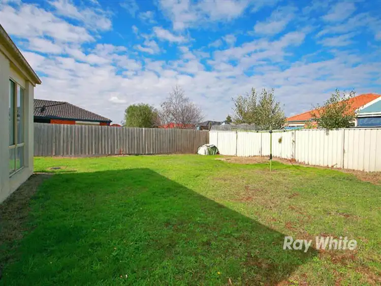 Sixth view of Homely house listing, 17 Greenbriar Way, Cranbourne West VIC 3977