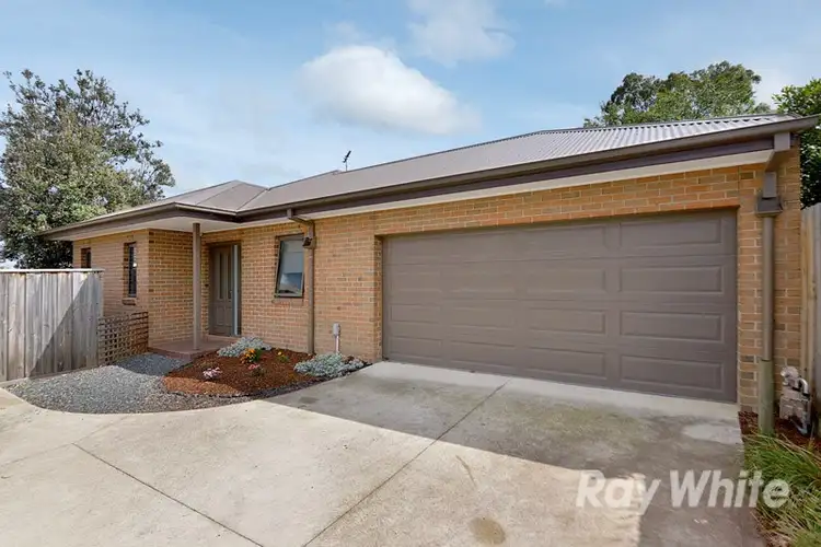 2/11 Wattletree Road, Ferntree Gully VIC 3156
