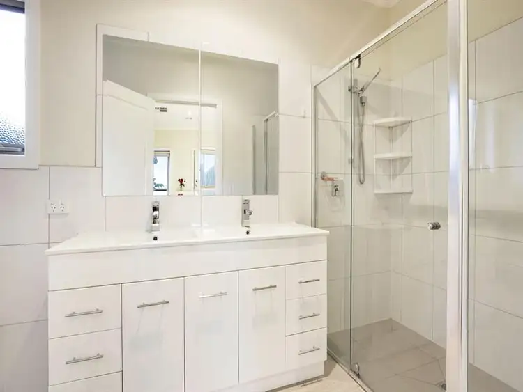 Sixth view of Homely unit listing, 2/15 Margaret Street, Clayton VIC 3168