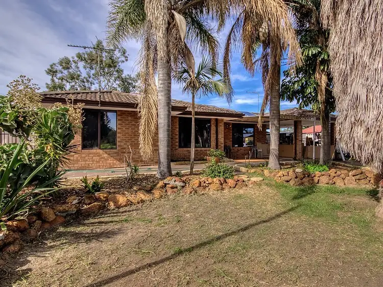 61 Hampton Road, Pinjarra WA 6208