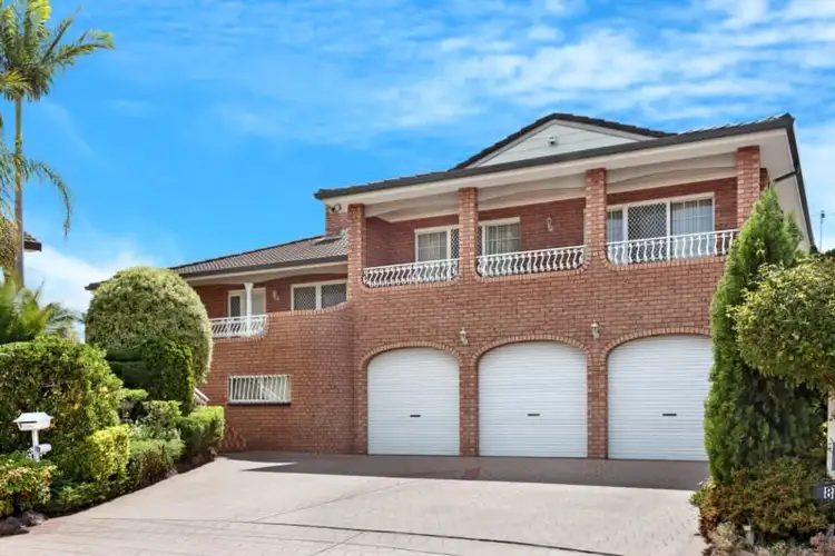 7 Urunga Place, Bossley Park NSW 2176