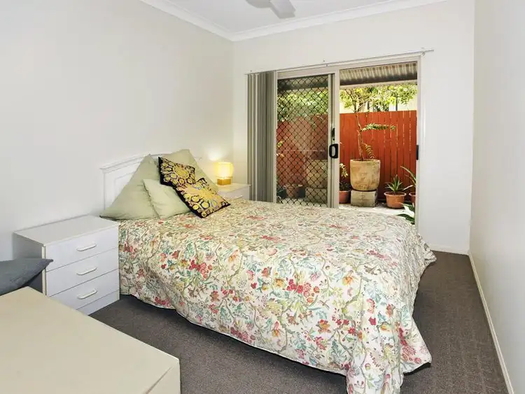 Sixth view of Homely house listing, 2 Chudleigh Street, Redcliffe QLD 4020