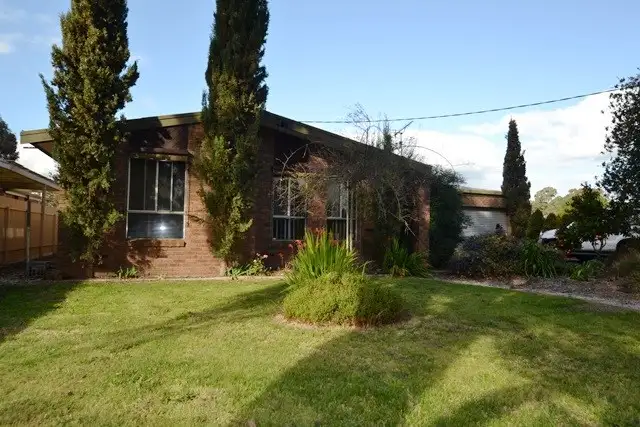 21 Anderson Street, Avenel VIC 3664
