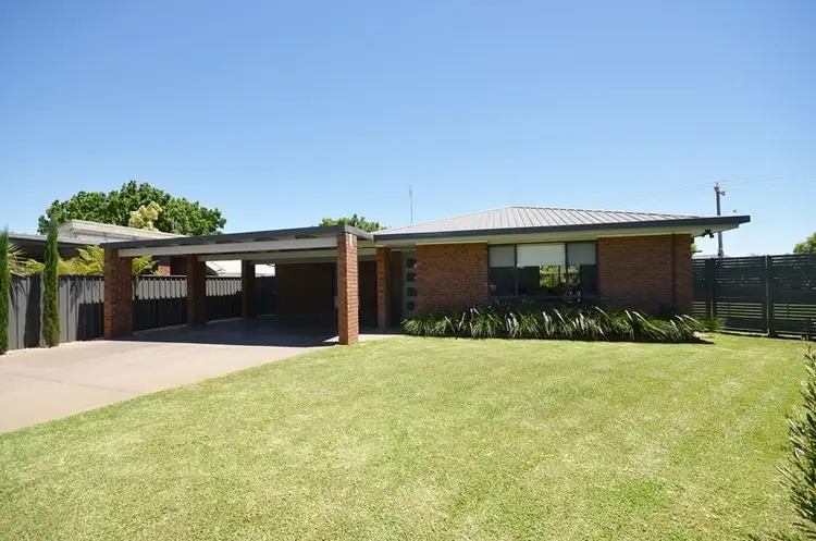 2 Canberra Court, Moama NSW 2731