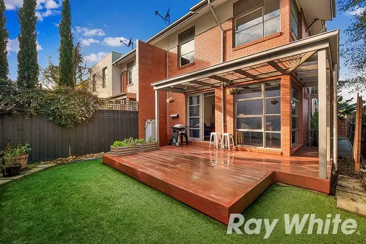 11/9 Manikato Avenue, Mordialloc VIC 3195