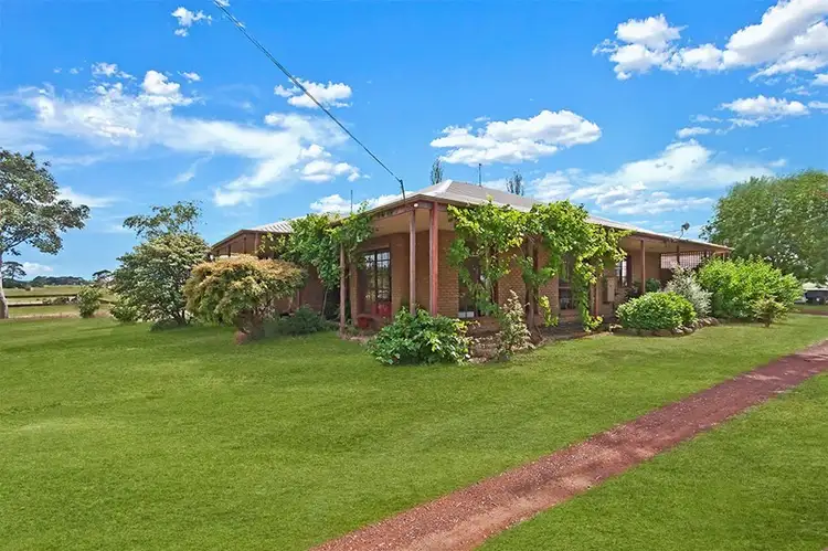 Main view of Homely house listing, 1699 Ellerslie Panmure Road, Panmure VIC 3265