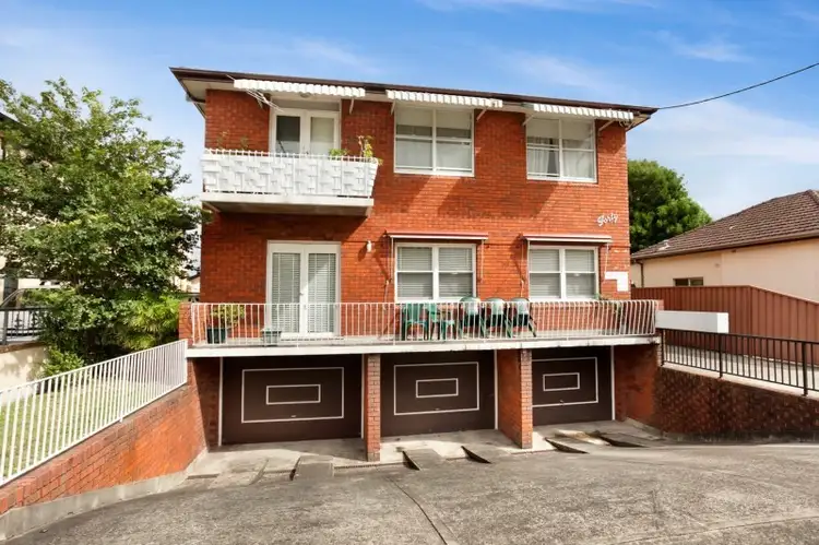 Main view of Homely unit listing, 7/40 Moate Avenue, Brighton-le-sands NSW 2216