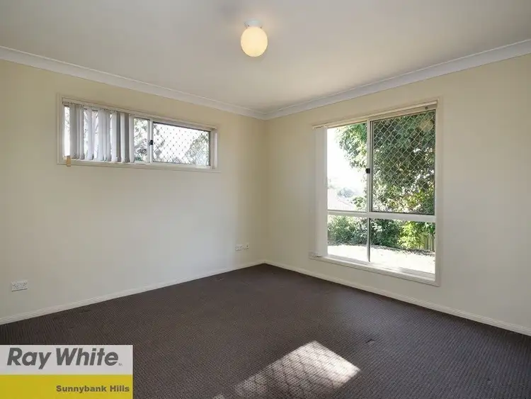 Sixth view of Homely house listing, 8 Panama Court, Kuraby QLD 4112