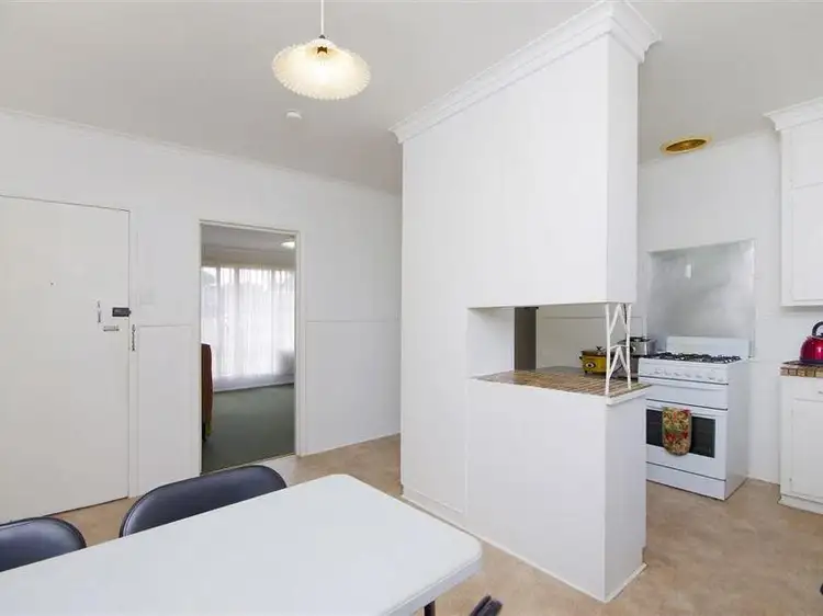 Sixth view of Homely house listing, 2 Nowra Court, Norlane VIC 3214