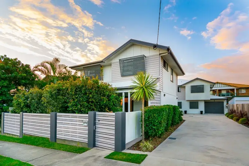 Main view of Homely townhouse listing, 1/6 Buna Street, Chermside QLD 4032