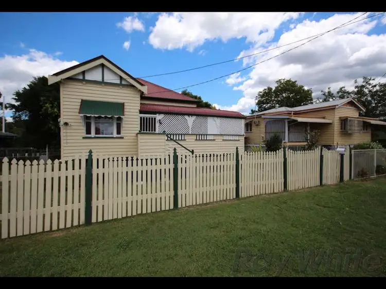 9 High Street, Bundamba QLD 4304