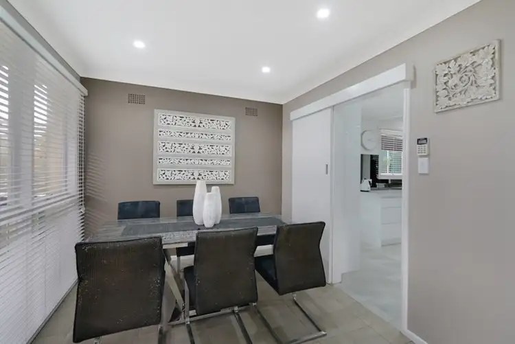 Sixth view of Homely house listing, 2 Reiby Place, Bradbury NSW 2560