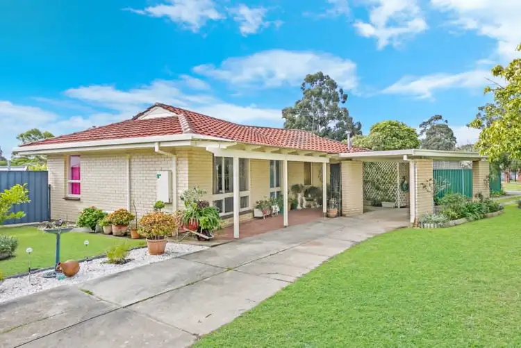 2 Jennifer Drive, Happy Valley SA 5159