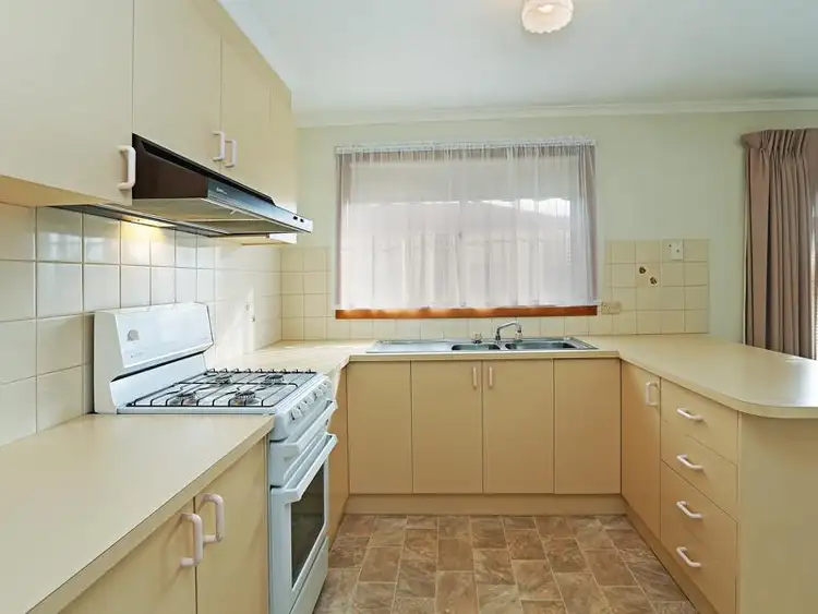 Fifth view of Homely house listing, 1/132 South Valley Road, Highton VIC 3216