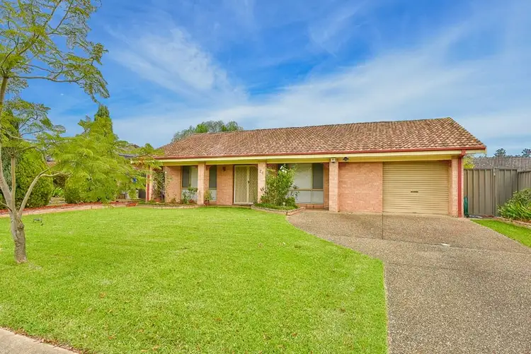 24 Sirius Circuit, Narellan NSW 2567