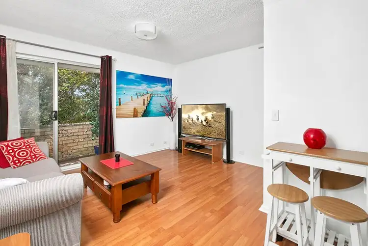 Second view of Homely unit listing, 4/33 Westminster Avenue, Dee Why NSW 2099
