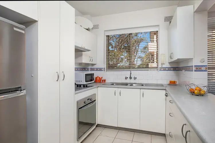 Third view of Homely apartment listing, 1/76 Kingsway, Cronulla NSW 2230