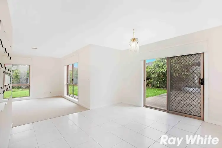 Third view of Homely house listing, 3 Hopper Court, Mill Park VIC 3082