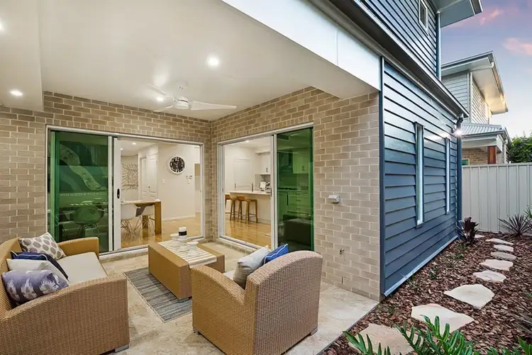 Sixth view of Homely townhouse listing, 2/11B Barry Street, Mount Lofty QLD 4350