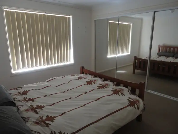 Sixth view of Homely unit listing, 1/90 Parkes Street, Temora NSW 2666