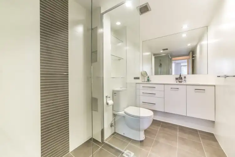 204/65 Bauer Street, Southport QLD 4215